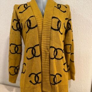 Open-Front Mustard Knit Cardigan with Black Logo Motif
